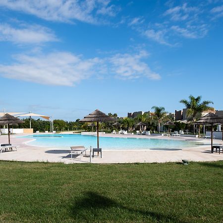 Le Residenze Archimede Aparthotel Syrakusa Exteriör bild